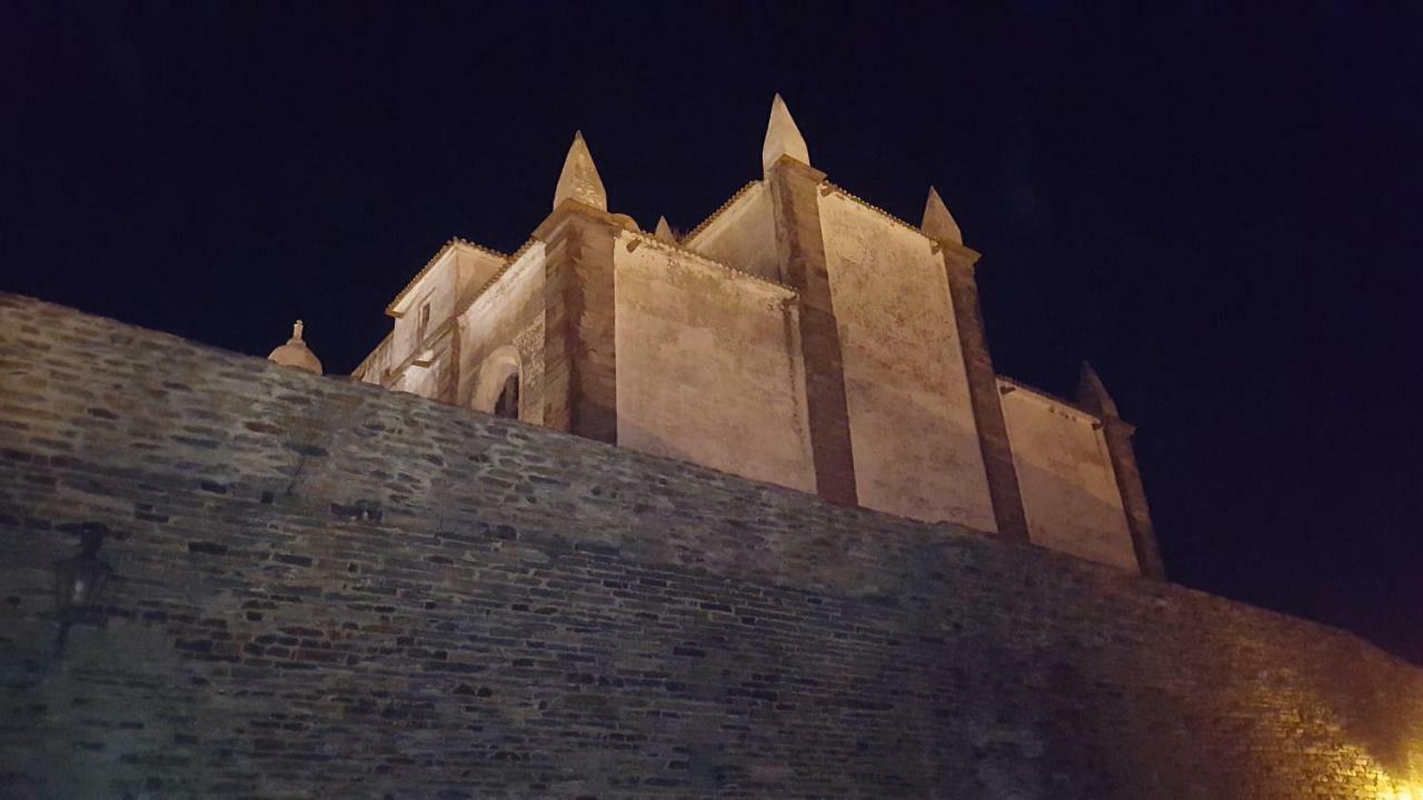 Vila Casa Da Aldeia Monsaraz Exteriér fotografie